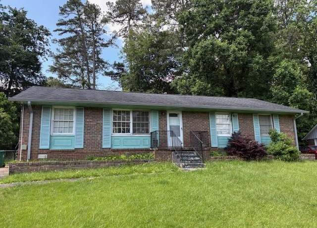 Property at 1487 Colony East Cir, Stone Mountain, GA 30083, 3 beds, 1.5 baths