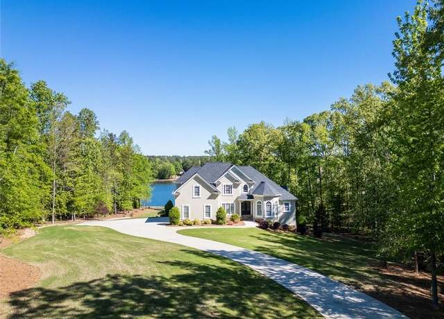 Property at 45 Kinloch Ct, Covington, GA 30014, 5 beds, 4.5 baths