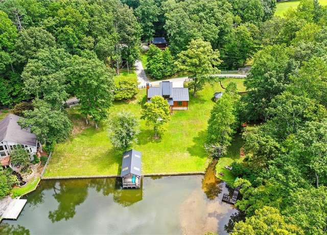 Property at 579 Twin Mountain Lake Cir, Talking Rock, GA 30175, 3 beds, 2.5 baths