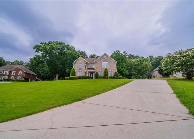 Property at 157 Hambrick Dr, Stockbridge, GA 30281, 4 beds, 2.5 baths