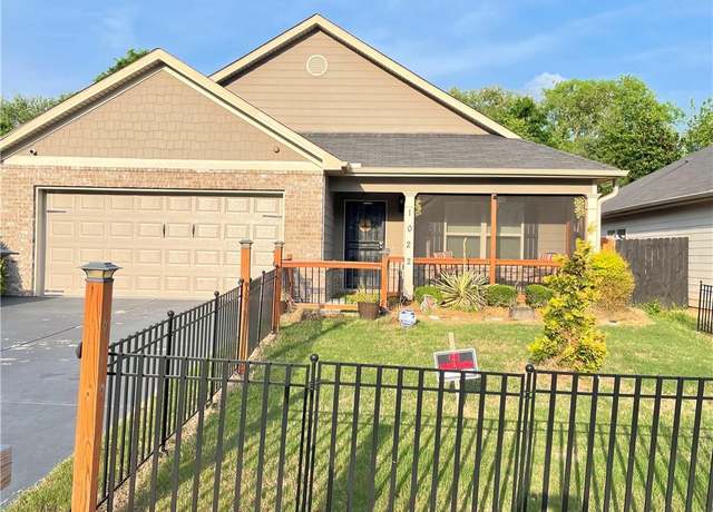 Property at 1022 Serene Lake Dr, Griffin, GA 30223, 3 beds, 2 baths
