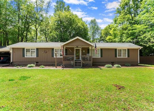Property at 5855 Willis Ln, Cumming, GA 30040, 4 beds, 2.5 baths