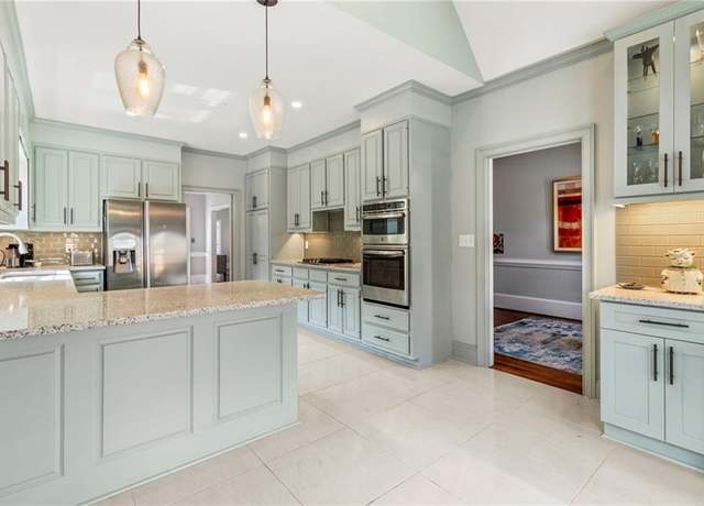 Property at 3720 Harts Pl, Atlanta, GA 30341, 3 beds, 3.5 baths