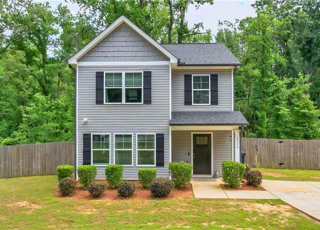 Property at 6375 Eidson Dr, Cumming, GA 30041, 3 beds, 2.5 baths