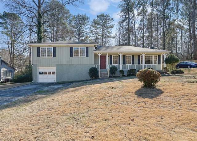 Property at 1216 Pine Creek Dr, Woodstock, GA 30188, 3 beds, 2 baths