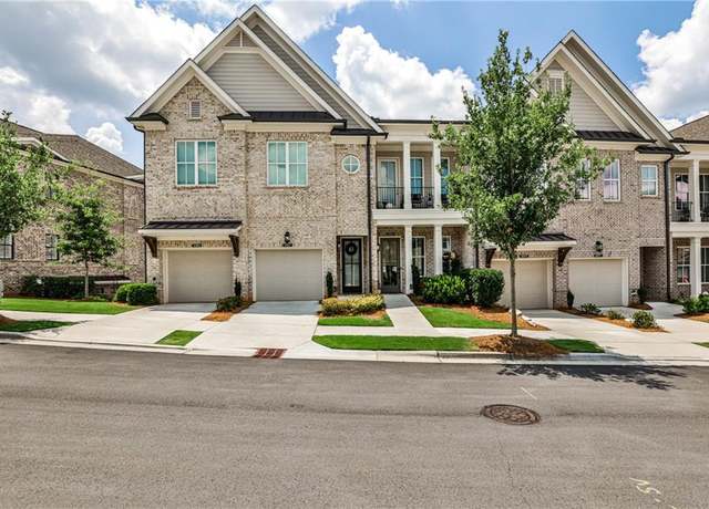 Property at 4965 Sealy Cir, Peachtree Corners, GA 30092, 2 beds, 2 baths