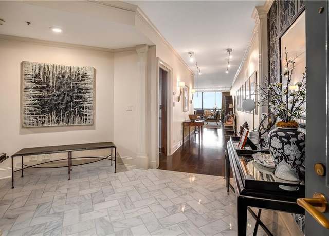 Property at 2660 Peachtree Rd NW Unit 38E, Atlanta, GA 30305, 3 beds, 2.5 baths