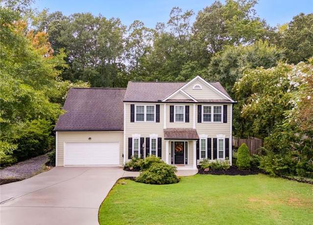 Property at 3057 Hallman Cir, Marietta, GA 30064, 5 beds, 3.5 baths