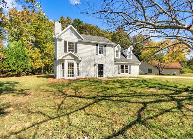Property at 120 Birch Creek Cir, Mcdonough, GA 30253, 4 beds, 2.5 baths