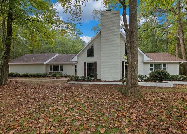 Property at 275 Hanover Dr, Bogart, GA 30622, 4 beds, 3.5 baths
