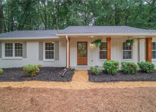 Property at 3494 Due West Rd NW, Marietta, GA 30064, 3 beds, 2 baths