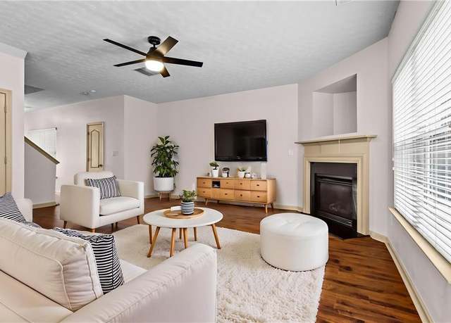 Property at 867 Crested Hawk Trl, Sugar Hill, GA 30518, 4 beds, 2.5 baths