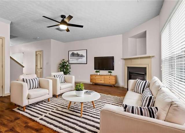 Property at 867 Crested Hawk Trl, Sugar Hill, GA 30518, 4 beds, 2.5 baths