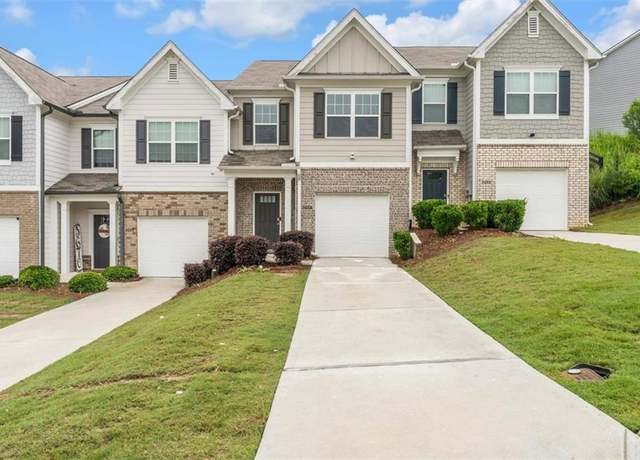 Property at 5668 Union Pointe Dr, Union City, GA 30291, 3 beds, 2.5 baths