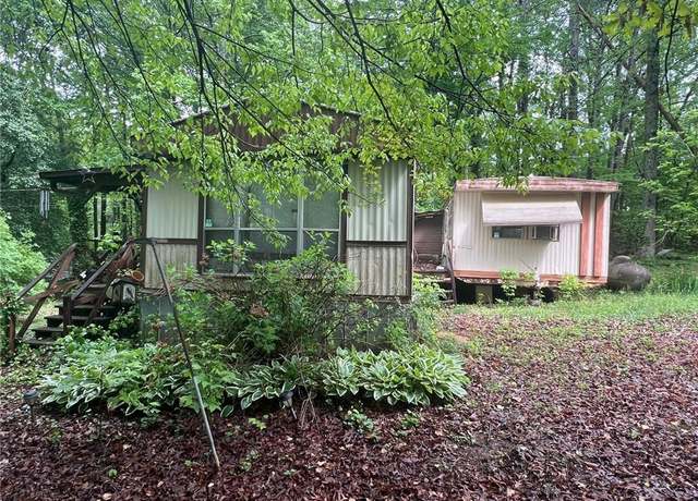 Property at 99 Davis Dr, Jasper, GA 30143, 2 beds, 1 bath