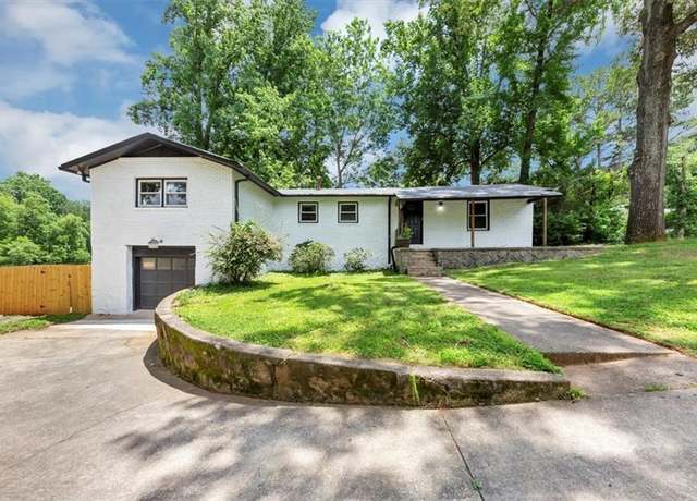 Property at 3807 Greenhill Dr, Chamblee, GA 30341, 3 beds, 2 baths