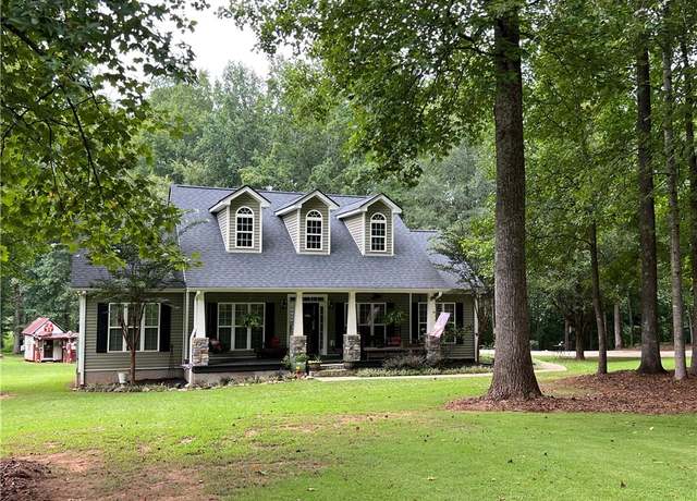 Property at 301 Summit Heights Dr, Nicholson, GA 30565, 3 beds, 2.5 baths