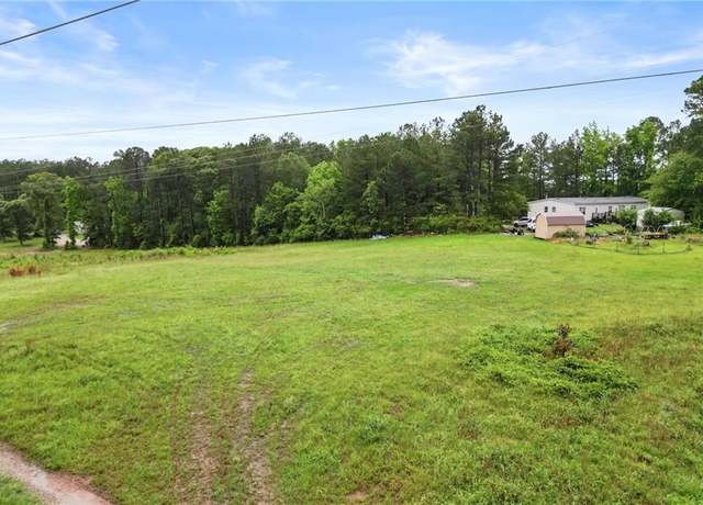 Property at 1368 Tommy Lee Cook Rd, Palmetto, GA 30268, 3 beds, 2 baths