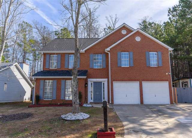 Property at 3886 Cedar Trace Ln, Ellenwood, GA 30294, 4 beds, 2.5 baths