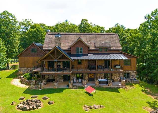 Property at 98 S Saddleback Trl, Blue Ridge, GA 30513, 5 beds, 4.5 baths