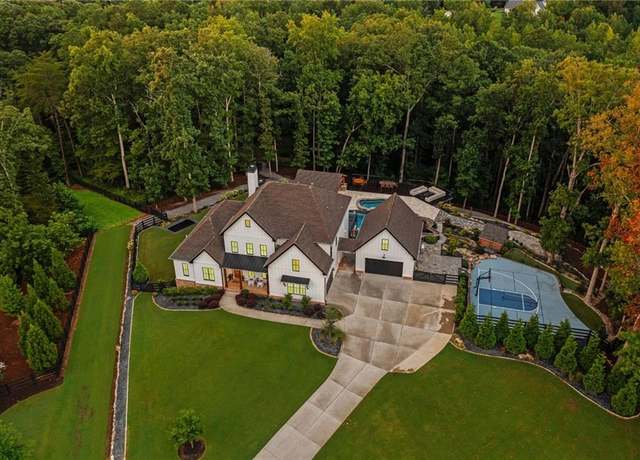 Property at 128 Creekview Ln, Canton, GA 30115, 6 beds, 7 baths