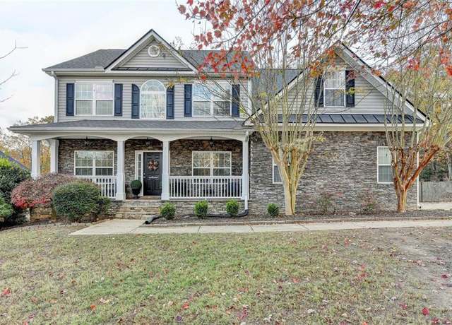 Property at 1229 Woodmere Dr, Loganville, GA 30052, 6 beds, 4 baths