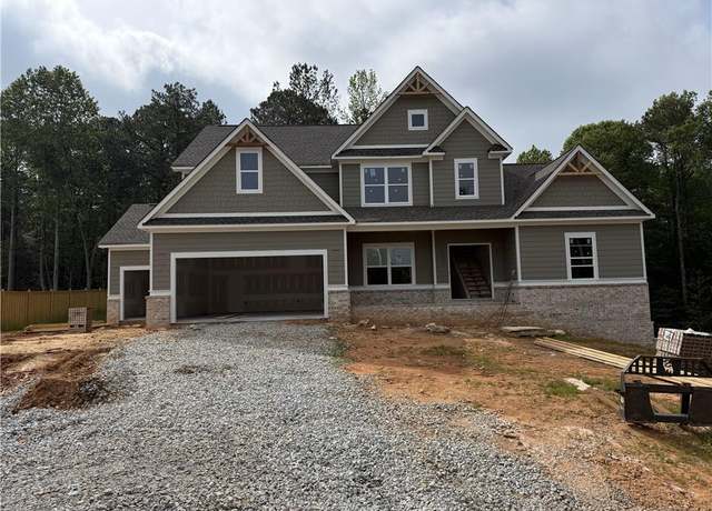 Property at 1081 Holly Dr, Loganville, GA 30052, 4 beds, 2.5 baths
