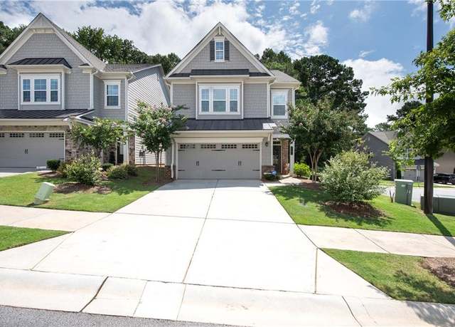 Property at 3363 Park Pointe Cir, Scottdale, GA 30079, 3 beds, 2.5 baths