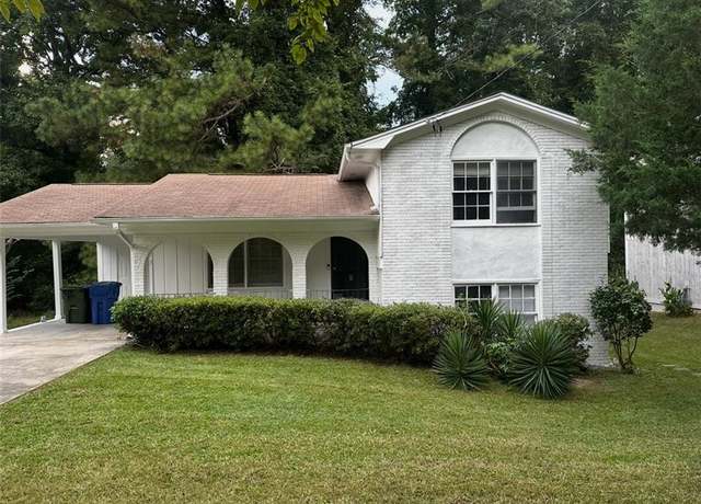 Property at 273 Fennel Way, Atlanta, GA 30331, 4 beds, 2 baths