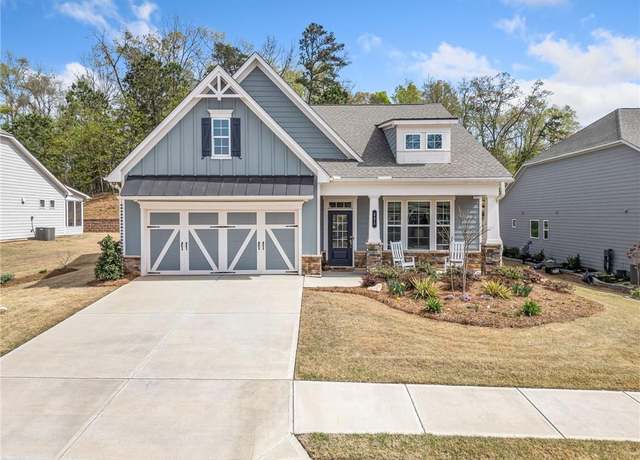 Property at 221 Hickory Bluffs Pkwy, Canton, GA 30114, 3 beds, 2 baths