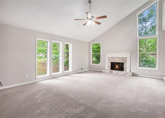 Property at 3006 Alberta Dr, Marietta, GA 30062, 4 beds, 2 baths