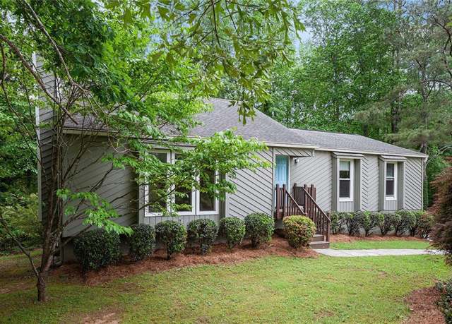 Property at 3006 Alberta Dr, Marietta, GA 30062, 4 beds, 2 baths