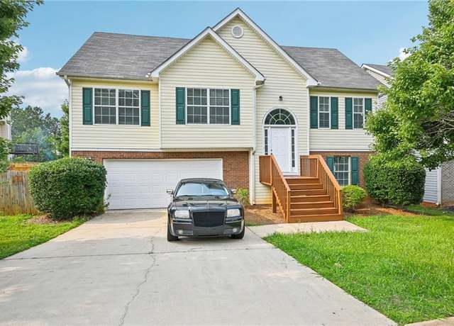 Property at 1147 Saint Phillips Ct, Locust Grove, GA 30248, 5 beds, 3 baths