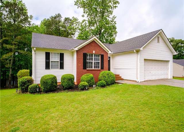 Property at 1444 Elliotts Ln, Auburn, GA 30011, 4 beds, 3 baths