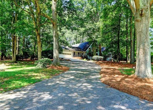 Property at 4393 Cannon Rd, Loganville, GA 30052, 4 beds, 3 baths