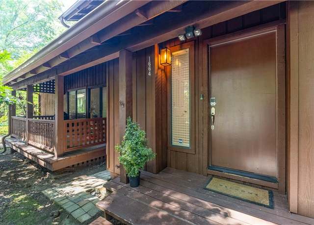 Property at 1664 Terrell Ridge Dr SE, Marietta, GA 30067, 3 beds, 3 baths
