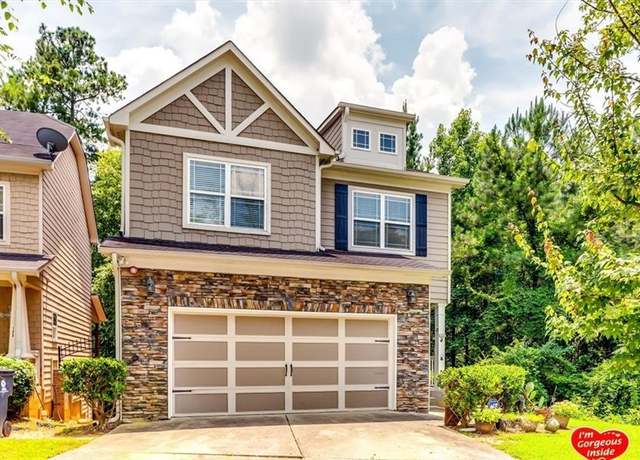 Property at 121 Wellbrook Ct NE, Conyers, GA 30012, 3 beds, 2.5 baths
