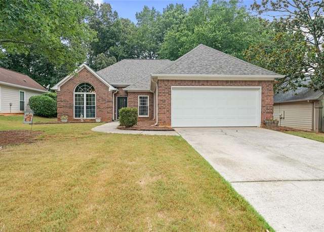Property at 4300 Pinewalk Dr, Alpharetta, GA 30022, 3 beds, 2 baths