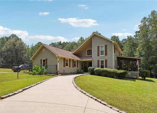 Property at 1685 Bailey Creek Rd SW, Conyers, GA 30094, 3 beds, 2.5 baths
