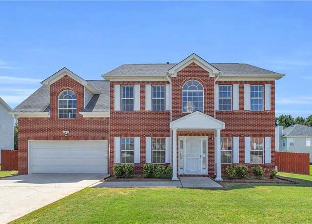 Property at 510 Olde Rose Ct, Riverdale, GA 30274, 4 beds, 2.5 baths