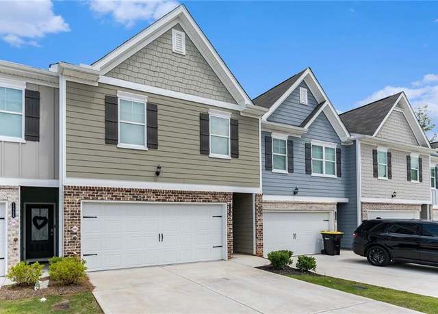 Property at 11730 Chatham Dr, Hampton, GA 30228, 3 beds, 2.5 baths