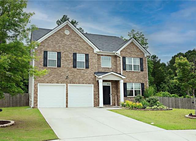 Property at 735 Sweethaven Ln, Loganville, GA 30052, 4 beds, 2.5 baths