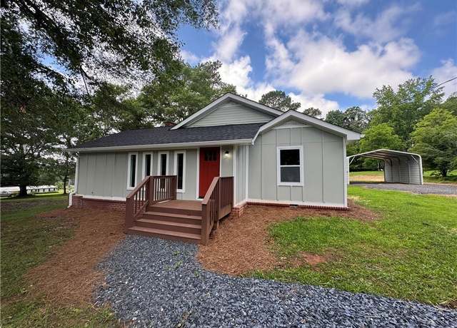 Property at 8245 Pleasant Grove Cir, Gainesville, GA 30506, 3 beds, 1 bath