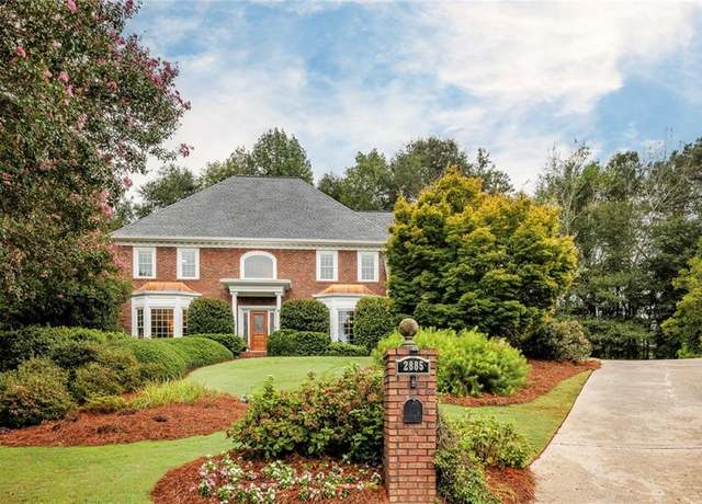 Property at 2885 Harwick Dr, Sandy Springs, GA 30350, 5 beds, 4.5 baths