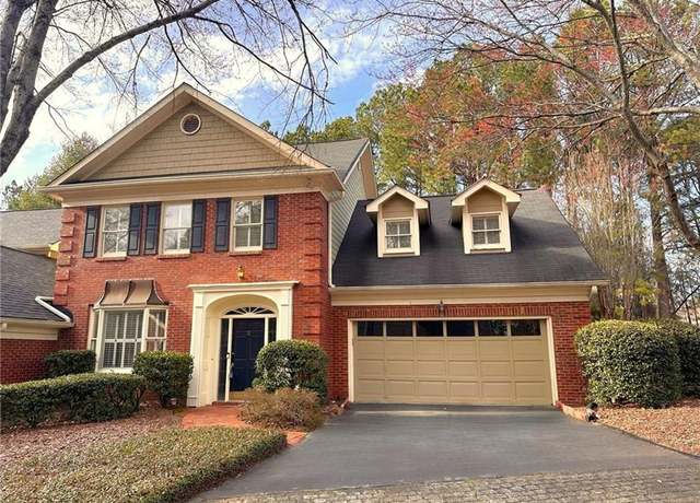 Property at 7155 Roswell Rd #37, Sandy Springs, GA 30328, 3 beds, 3.5 baths