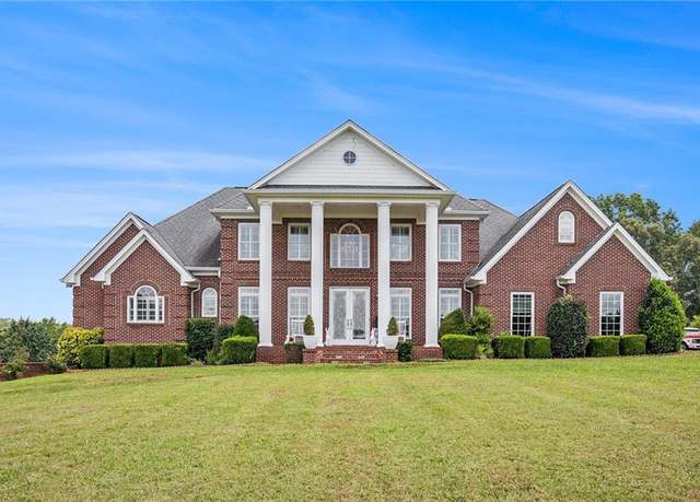 Property at 6652 Ben Parks Rd, Murrayville, GA 30564, 4 beds, 3.5 baths