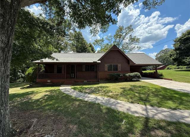 Property at 1601 Parker Dr NE, Conyers, GA 30012, 2 beds, 1 bath