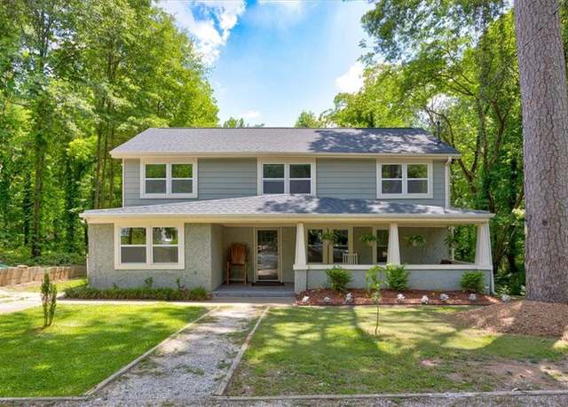 Property at 174 Rivertown Rd, Fairburn, GA 30213, 5 beds, 2.5 baths