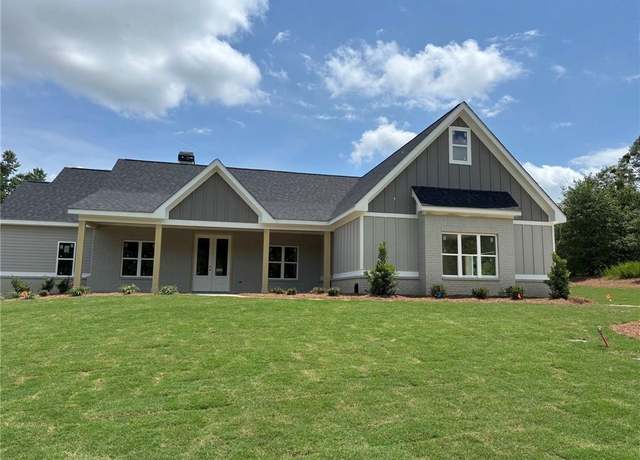 Property at 5416 Oak Manor Way, Murrayville, GA 30564, 4 beds, 3.5 baths
