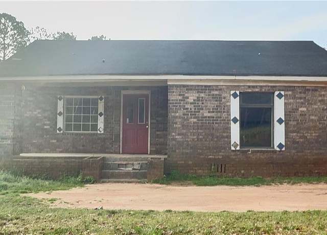 Property at 108 College Dr, Barnesville, GA 30204, 1 bath
